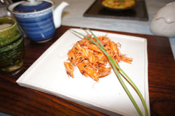 ゆきエビの頭の唐揚げ